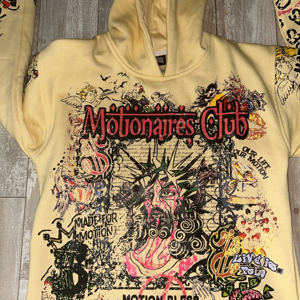 Woman’s hoodie sweater